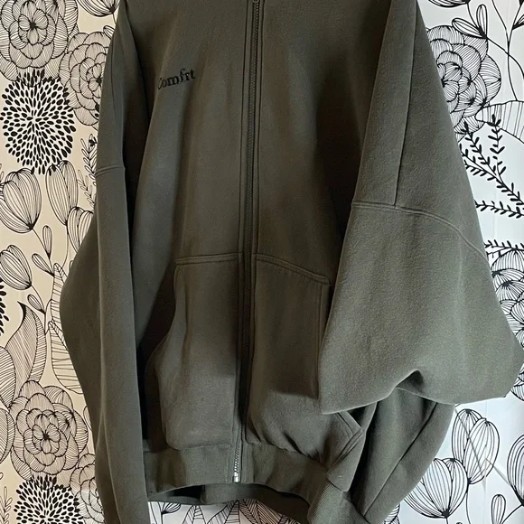 Comfrt Millstone Green Zip-Up Hoodie - Picture 2 of 4